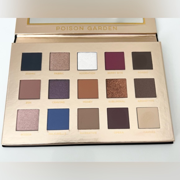 Nabla Poison Garden Eyeshadow Palette - Picture 6 of 6
